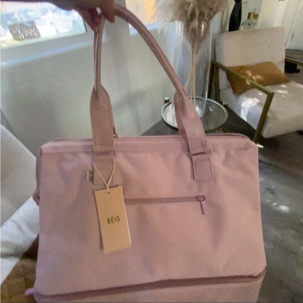 Atlas pink Beis bag for sale!
